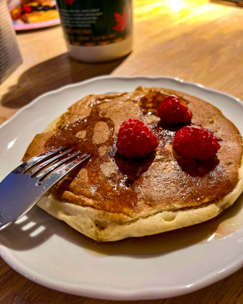 Välillä soseutamme yhden banaanin taikinaan ja banaaliletut tuovat kivaa vaihtelua aamiaiselle.